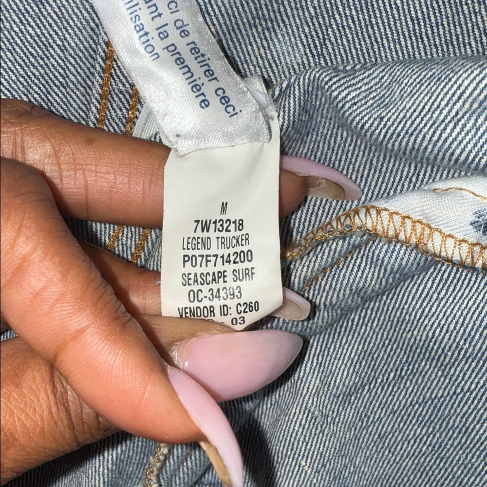 Lucky Brand Vintage Bleached Style Jean Jacket - Picture 3 of 9